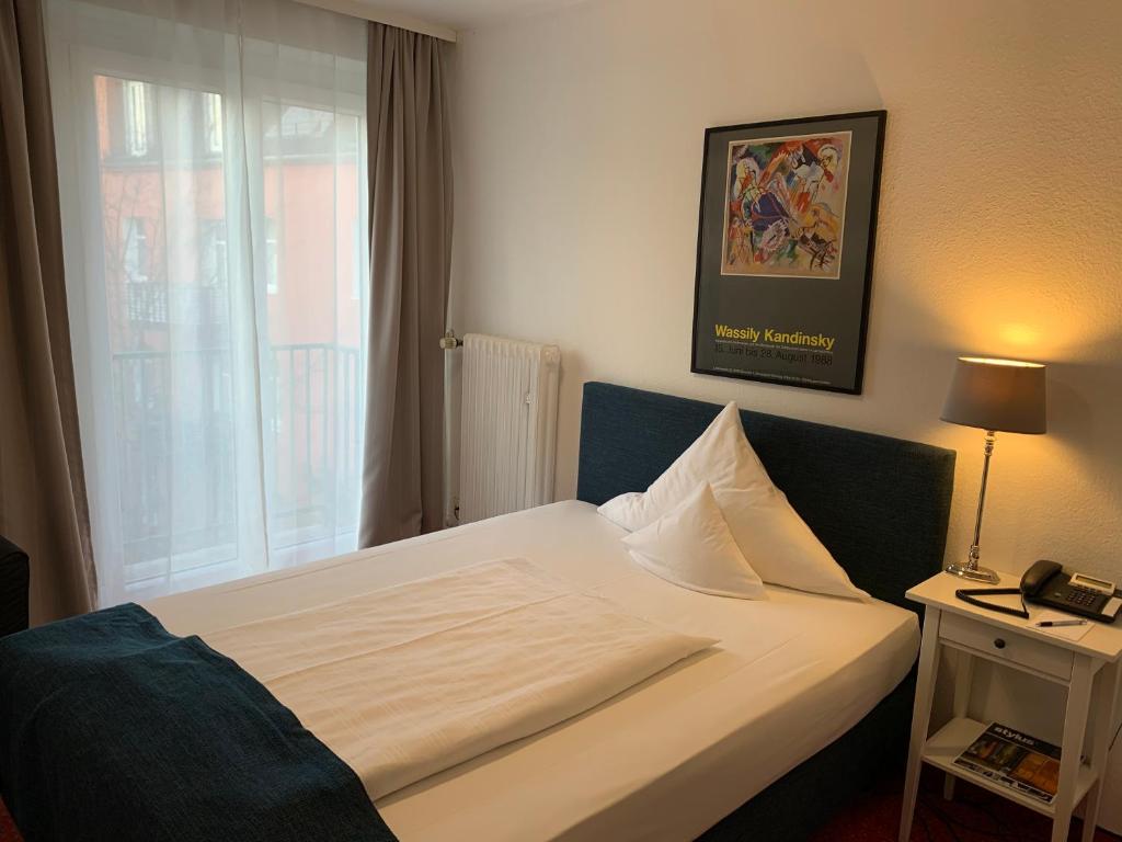 Hotel Nymphenburg City - München - Resim 23