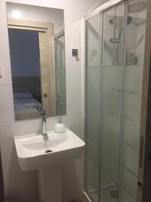 Vargas-Figueroa Hostel Cáceres, Cáceres – Updated 2022 Prices