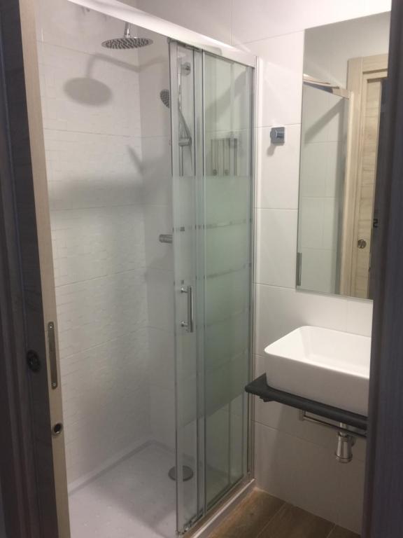Vargas-Figueroa Hostel Cáceres, Cáceres – Updated 2022 Prices