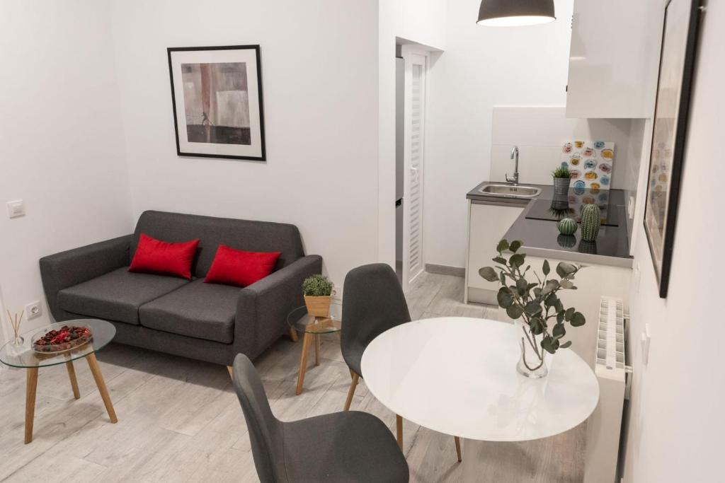 Apartment LIBERTAD - One-Bedroom Apartment