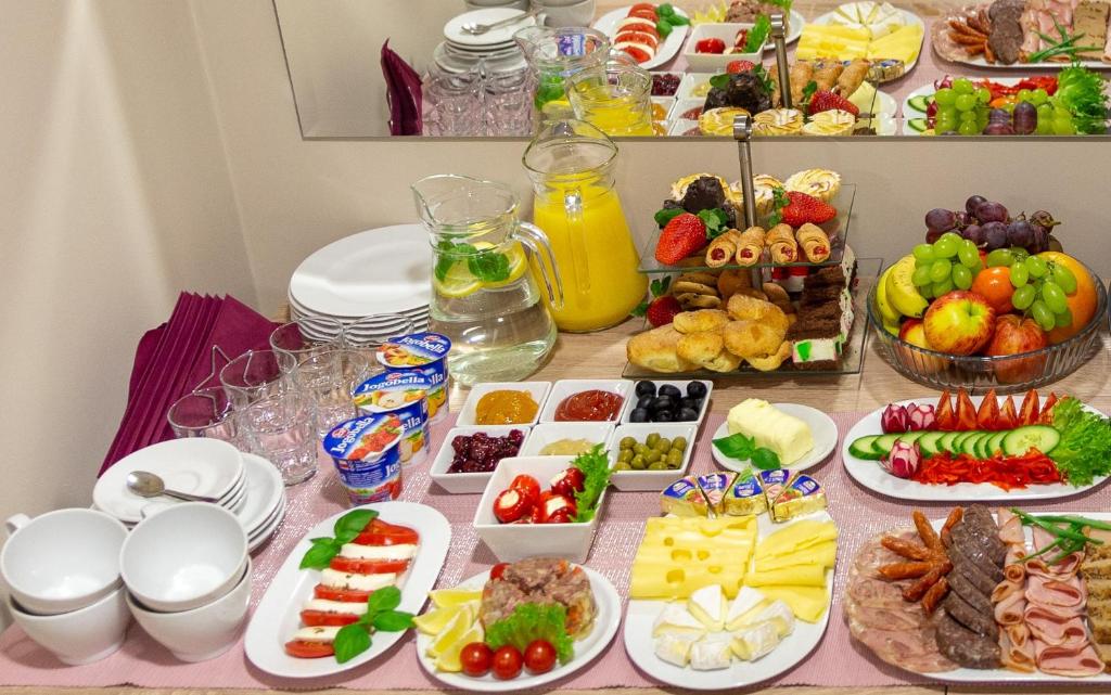Jedlo v ubytovaní bed & breakfast alebo blízkom okolí
