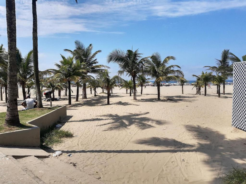  Incrível apartamento na Guilhermina com vista pro mar