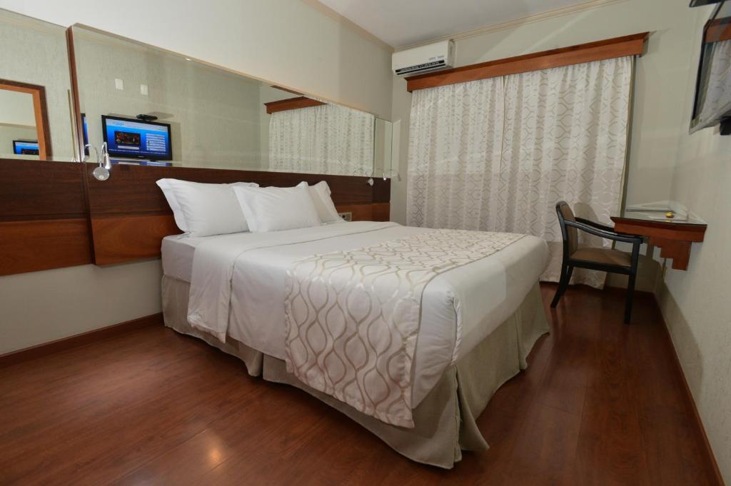  Kuster Hotel