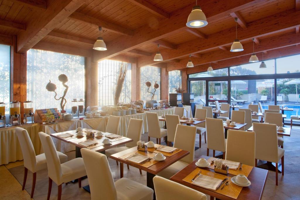 Holiday Inn Cagliari by IHG