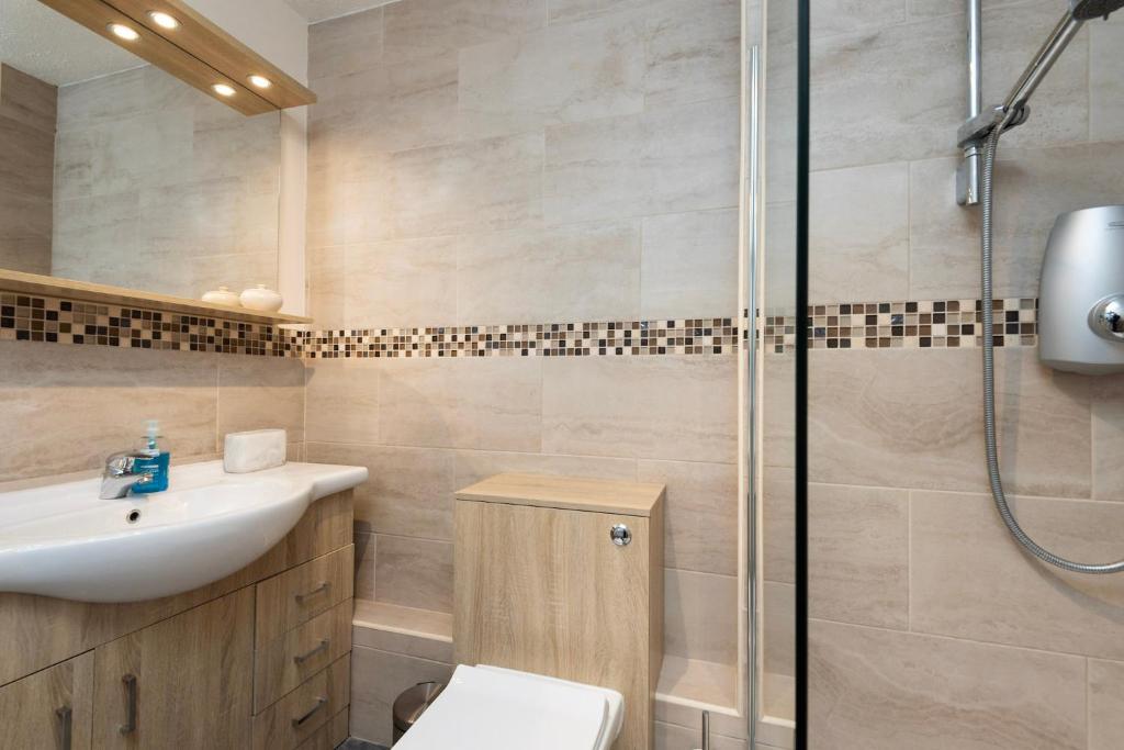 Surrey Homestay