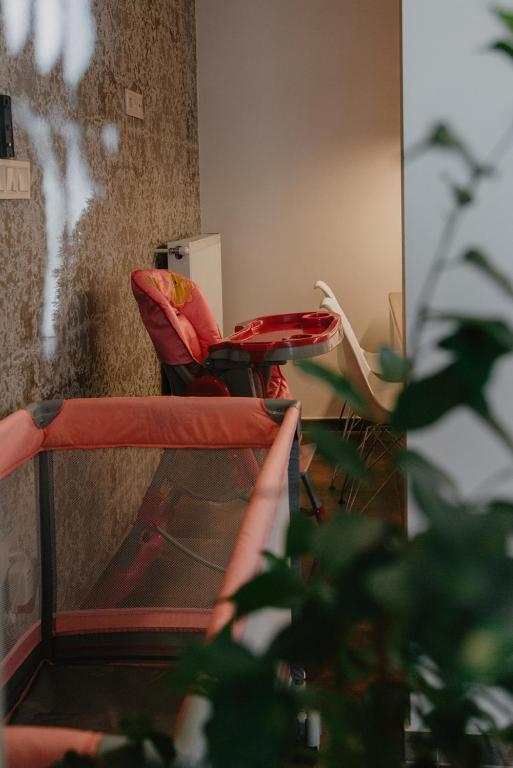 Posedenie v ubytovaní Kényelmes apartman a belváros szélén