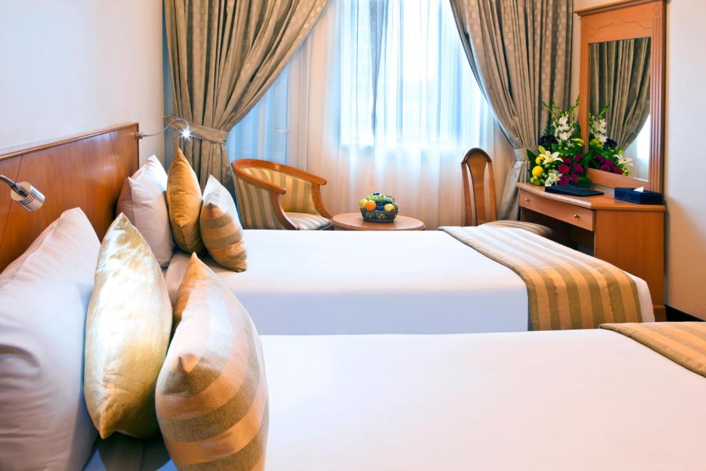 
Classic Room Twin Beds
