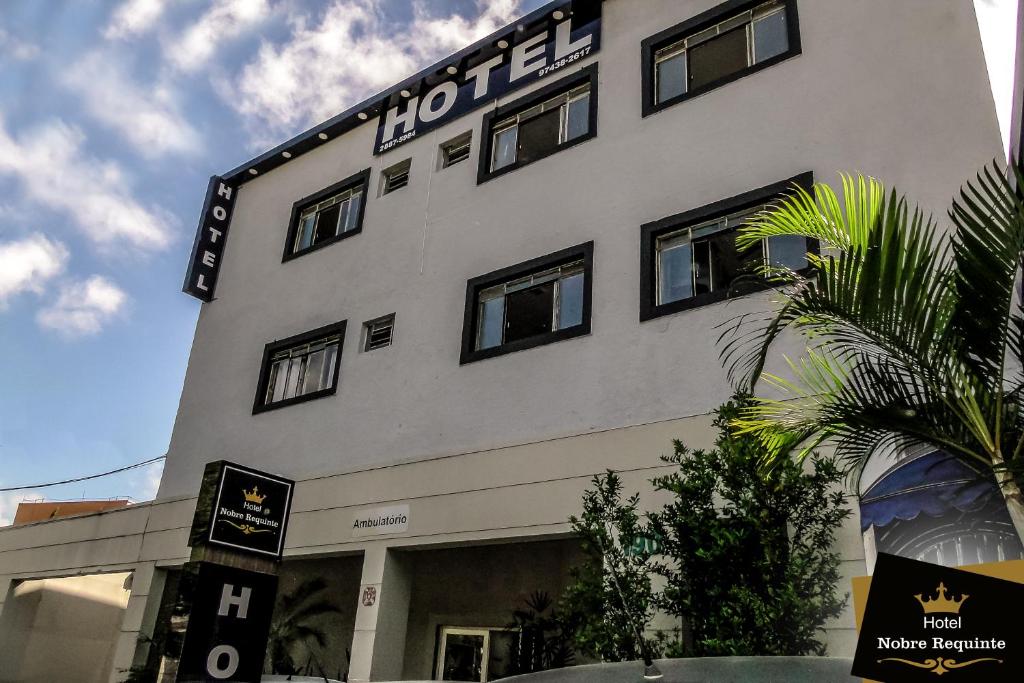  Hotel Nobre Requinte