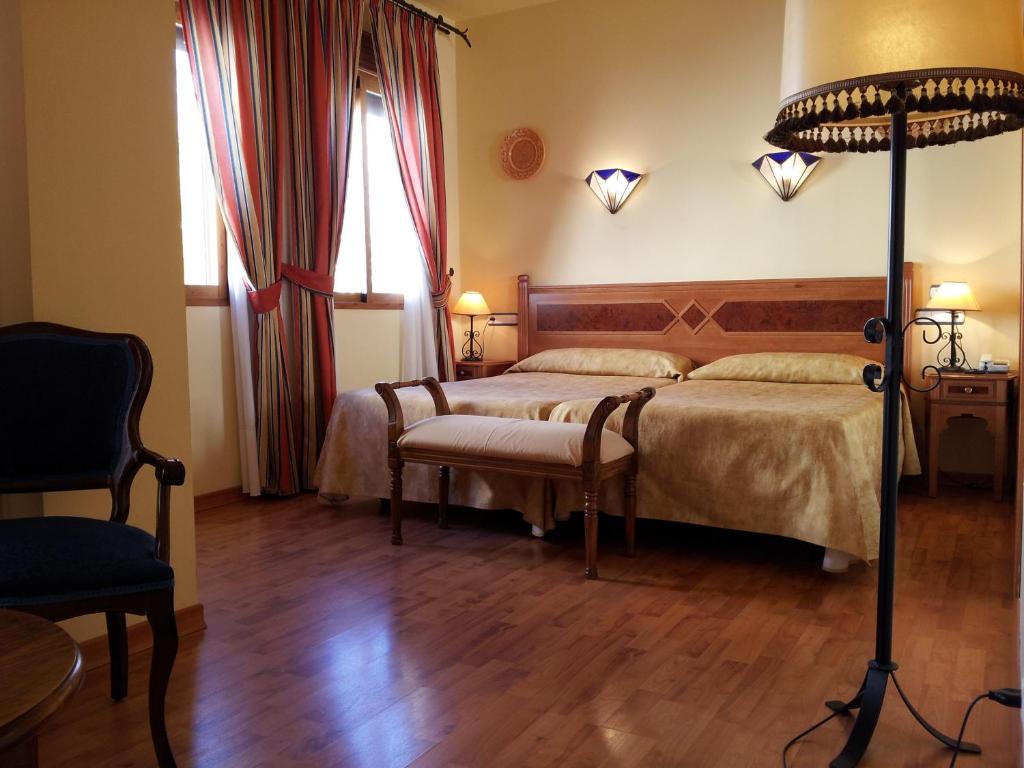 Cama o camas de una habitación en Castillo Lanjaron