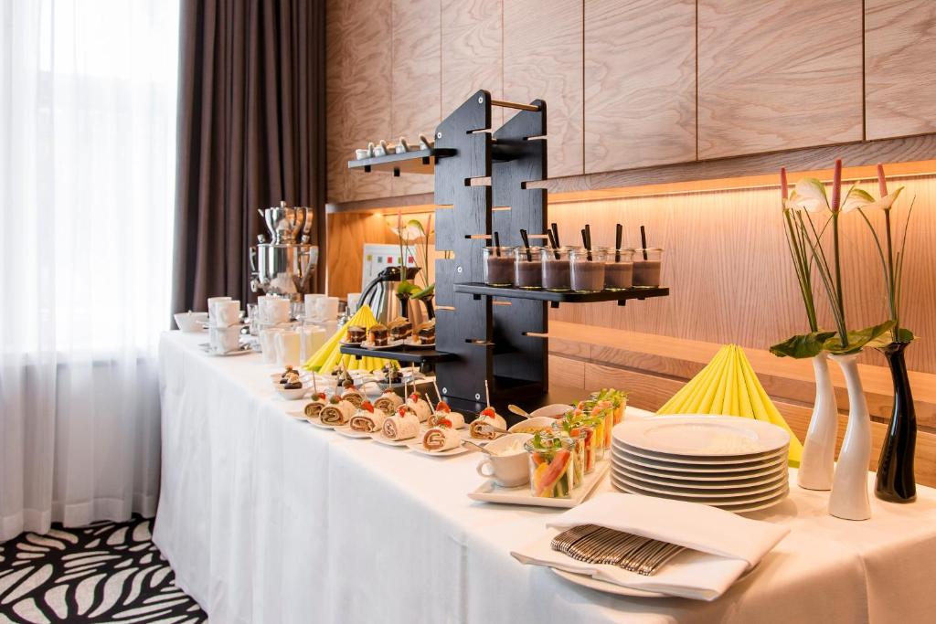 Holiday Inn Dresden - Am Zwinger by IHG - Resim 15