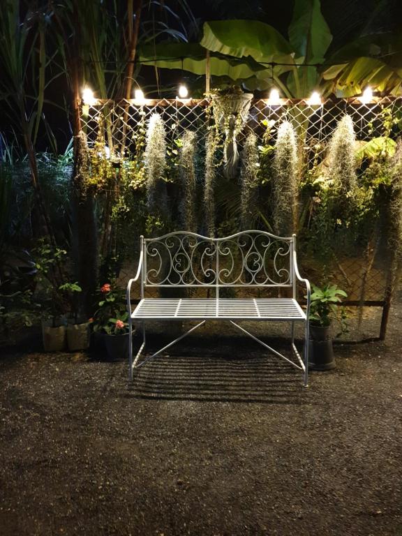 Zahrada ubytování บ้านสวนนิสา