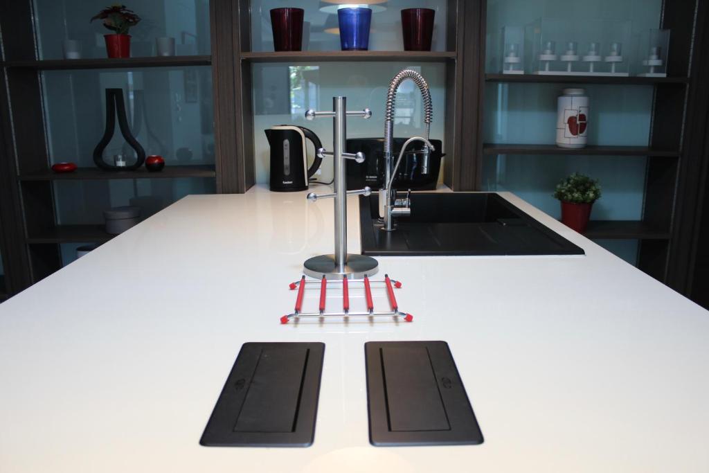 Kuchyň nebo kuchyňský kout v ubytování Grand Pudpichaya - Elegant privacy is guaranteed