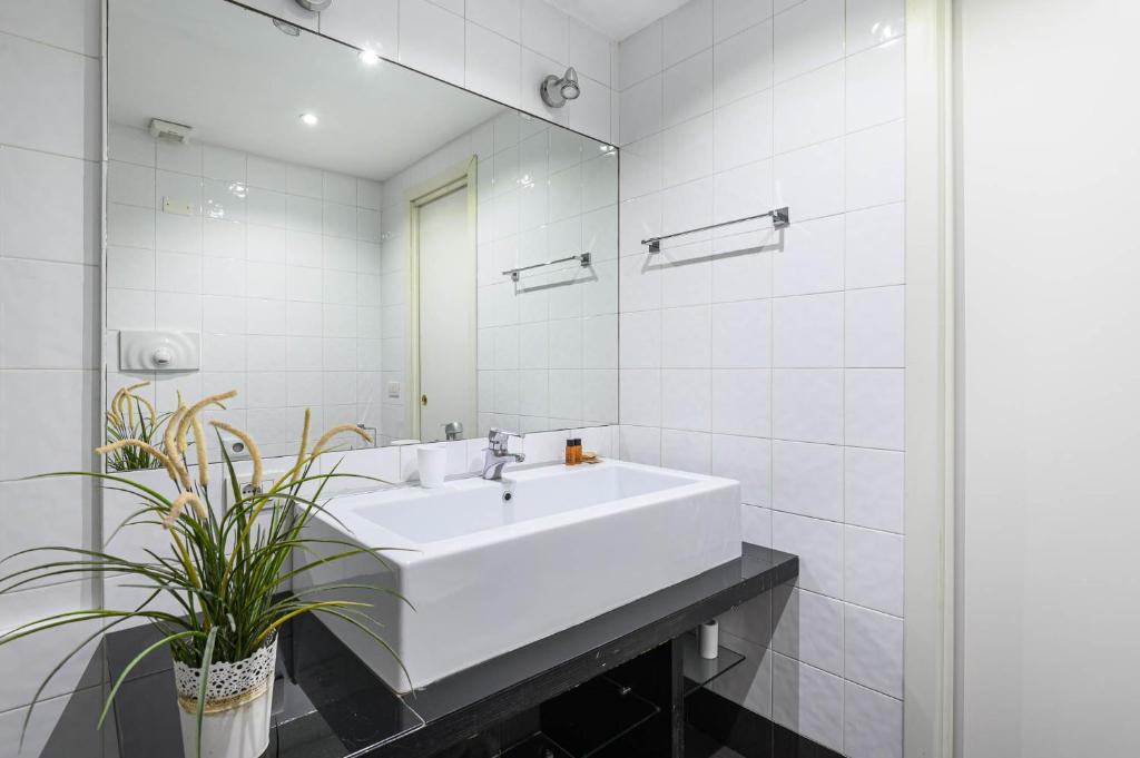 A bathroom at Relais Incantesimo Vaticano
