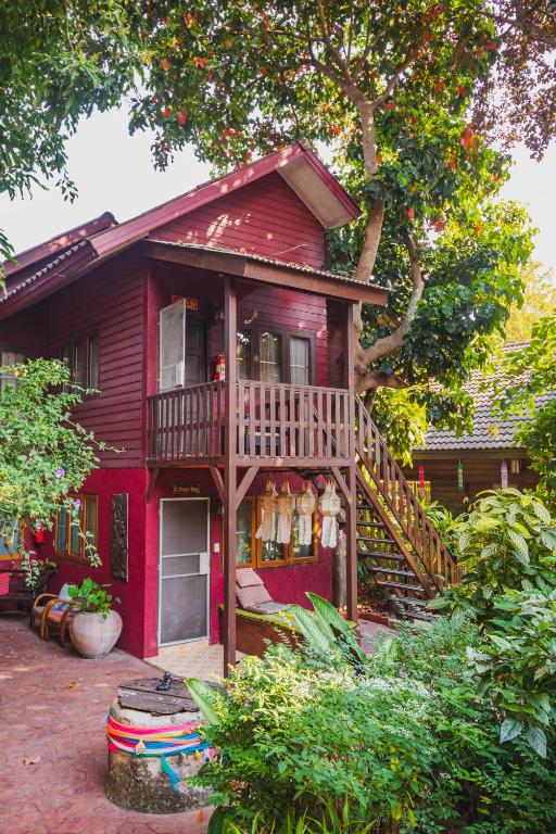 Joy's House & Tour - 3