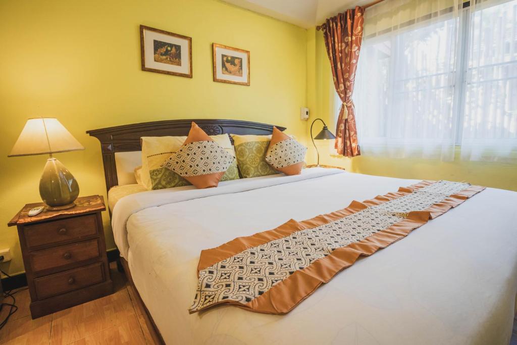 Joy's House & Tour - 19