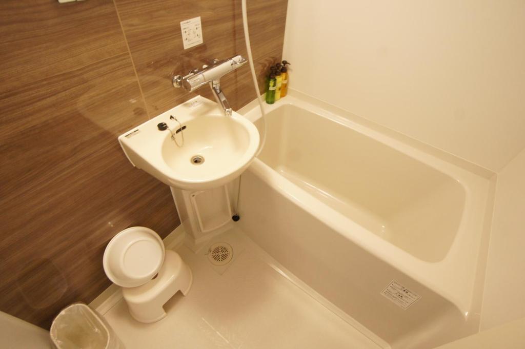 Koupelna v ubytování HOTEL LiVEMAX Minamihashimoto Ekimae