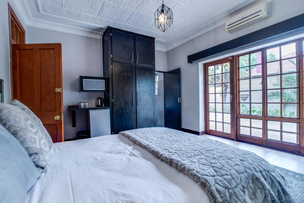 The Nightingale Guesthouse - Salle De Reine Exécutive