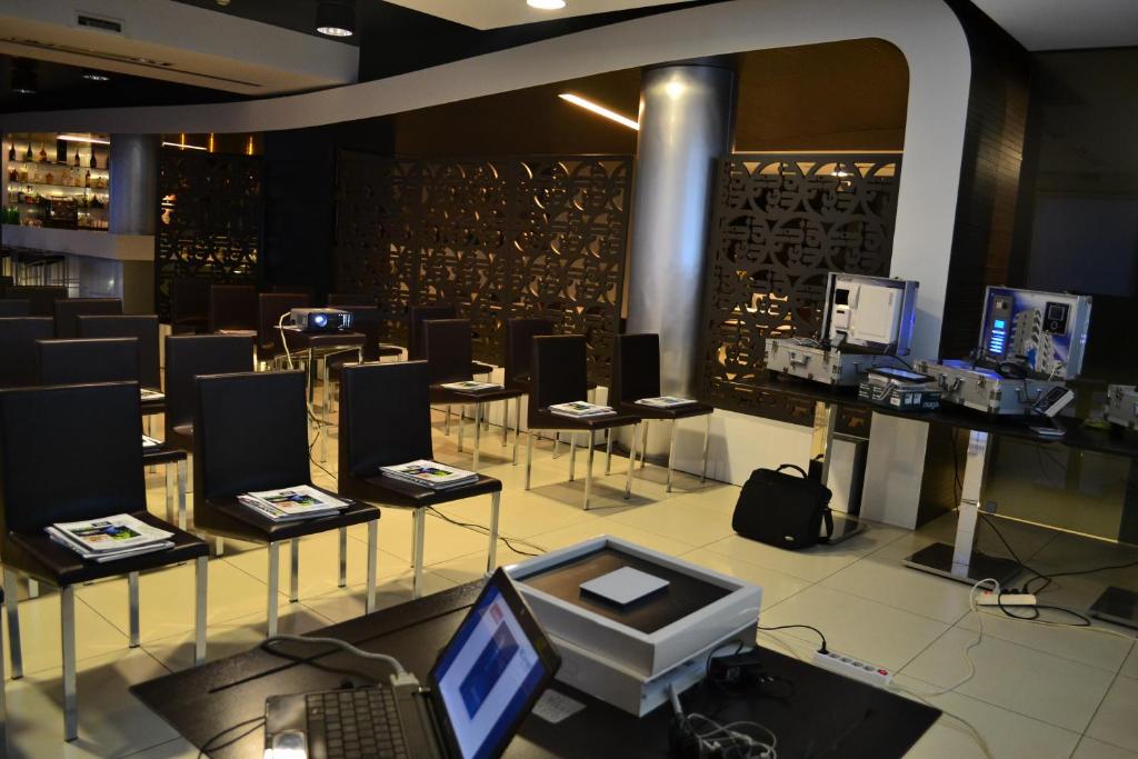 TV a/nebo společenská místnost v ubytování Hotel Naitendì
