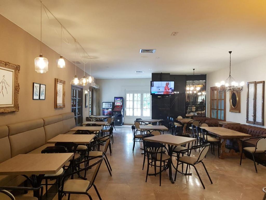 Posedenie v ubytovaní Hostal Restaurante Dulcinea de El Toboso
