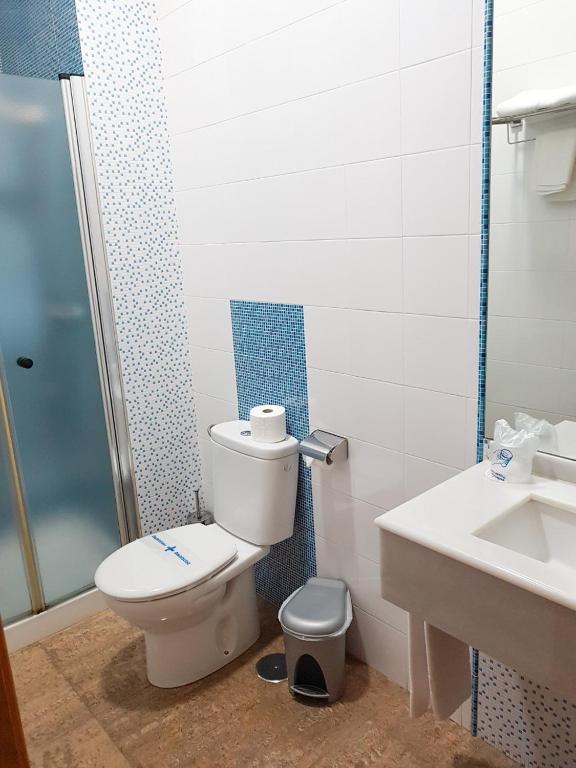 Koupelna v ubytování Hotel Plaza Escribano