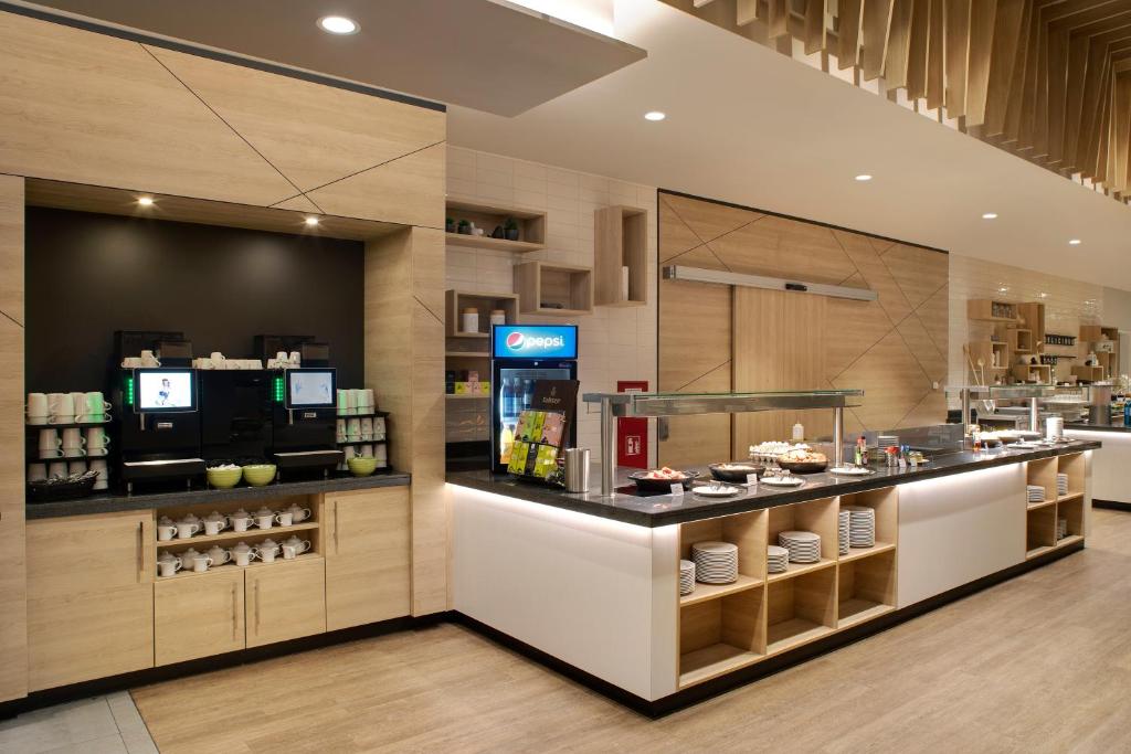 Holiday Inn Frankfurt Airport by IHG - Resim 11