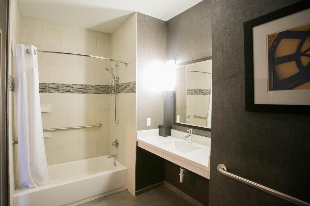 Holiday Inn Longview - North by IHG - Error