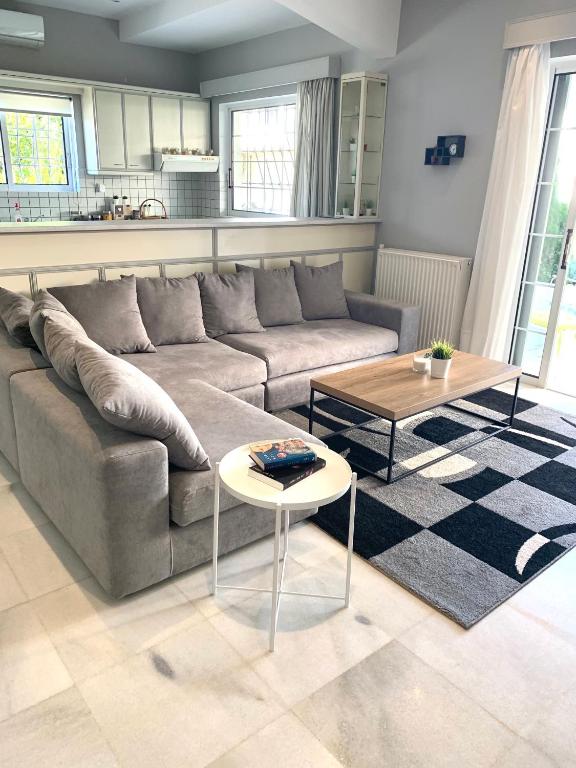 Aggelikis House - 13