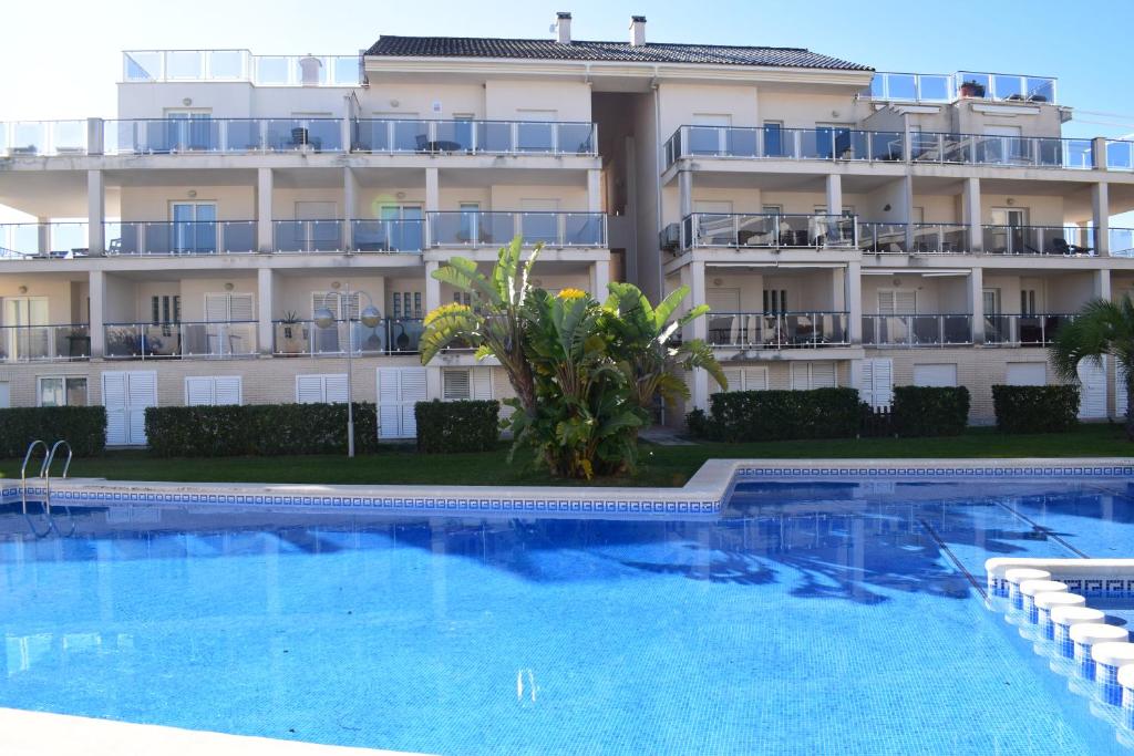 Bazén v ubytovaní Anacasa Vora Golf II Playa Rabdells AP437 alebo v jeho blízkosti