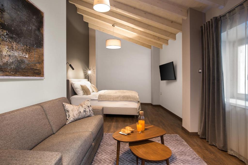 Boutique Rooms Mirabilis - 17