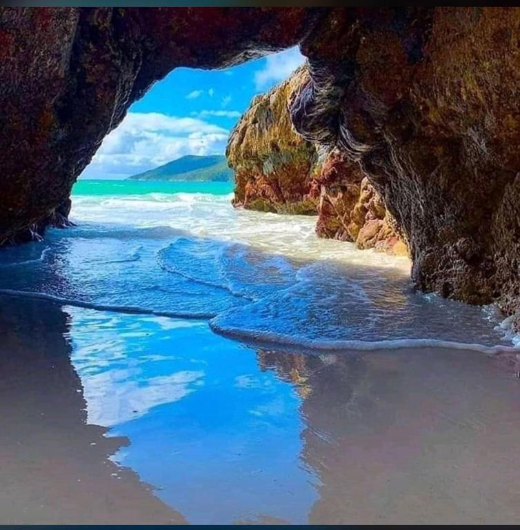  Casa a 2 minutos da Praia Grande