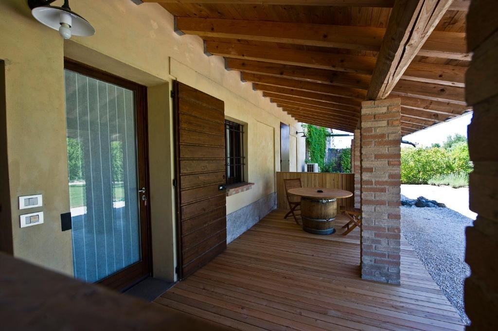 Balkón nebo terasa v ubytování Borgo San Donino