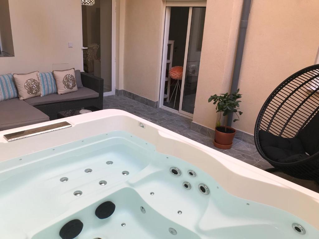 Jazmin 6 (whole apartment) , Alicante – Bijgewerkte prijzen 2023