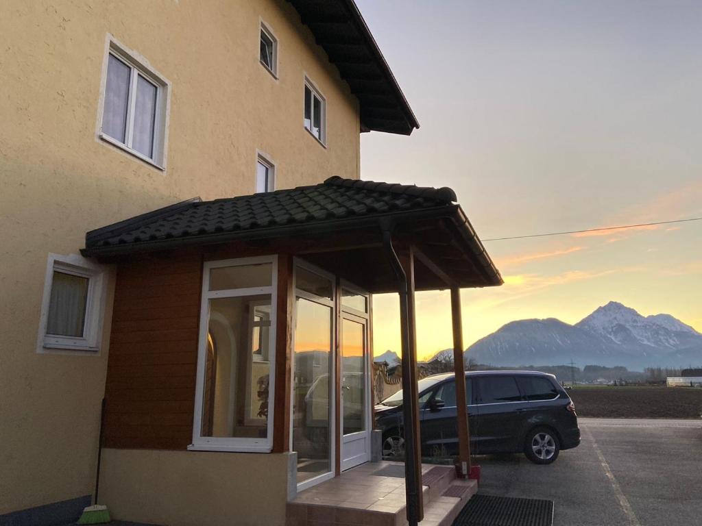 Nespecifikovaný výhled na hory nebo výhled na hory při pohledu z apartmánu