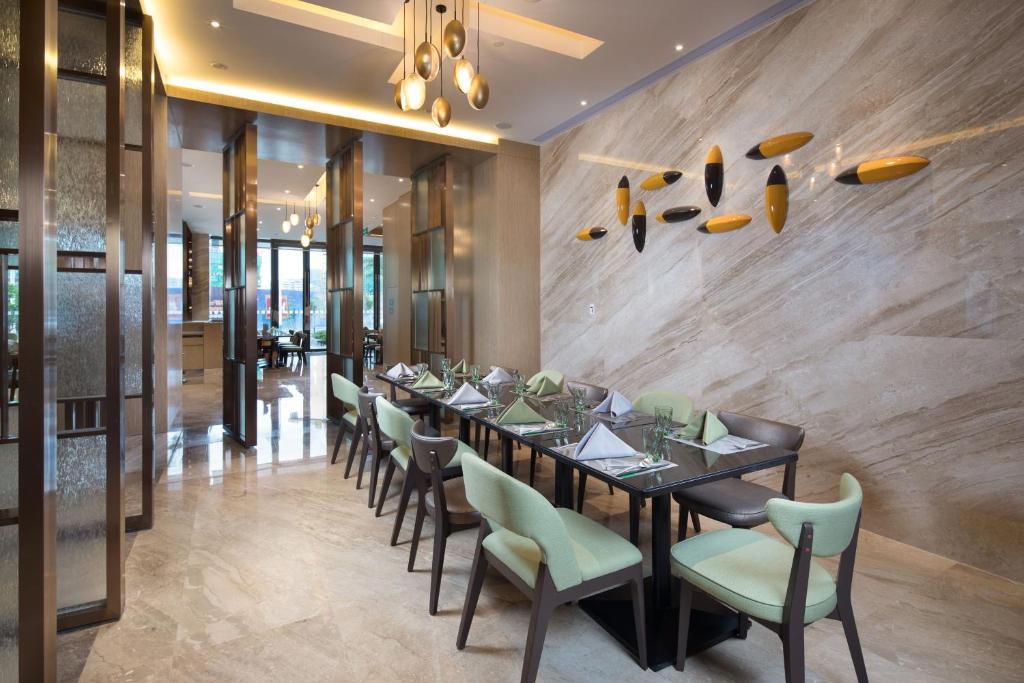 Restaurace v ubytování Holiday Inn Shaoguan Downtown by IHG