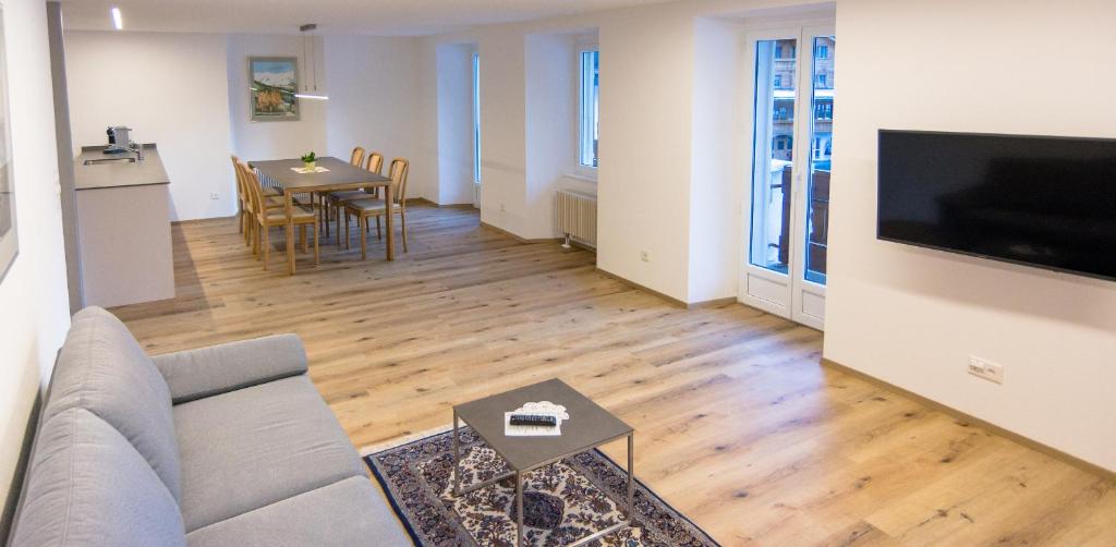 TV a/nebo společenská místnost v ubytování Hotel Portjengrat
