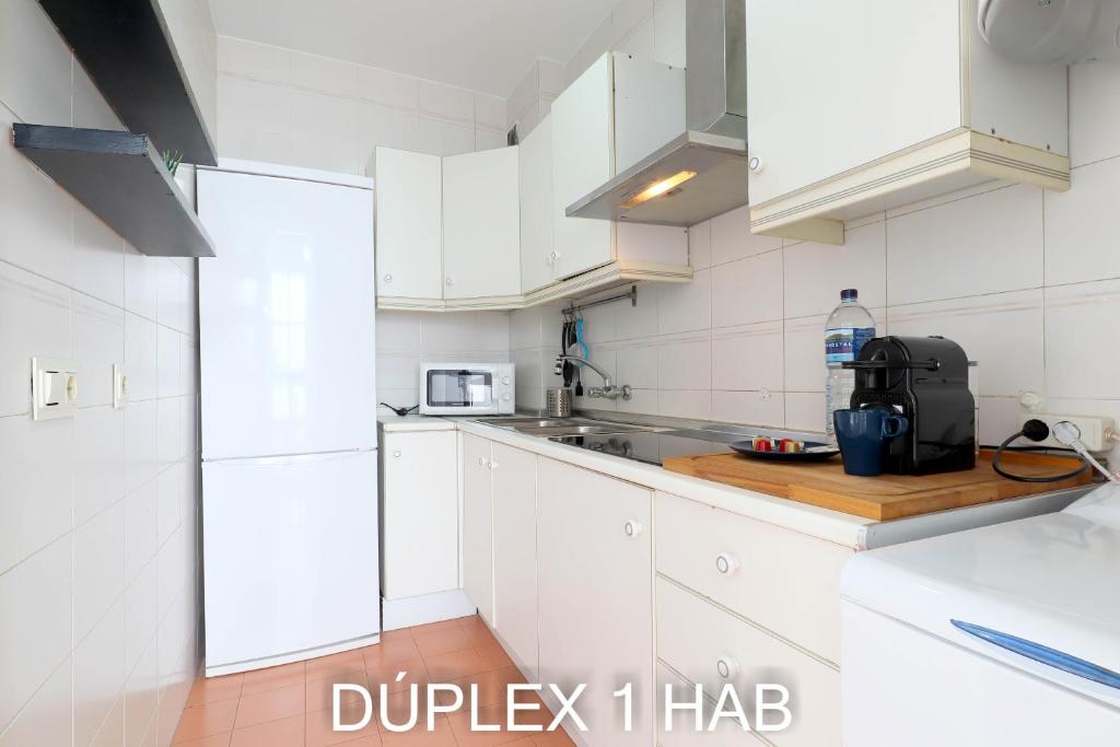 Casas Caballerizas Mezquita 1 y 3 HAB - 12