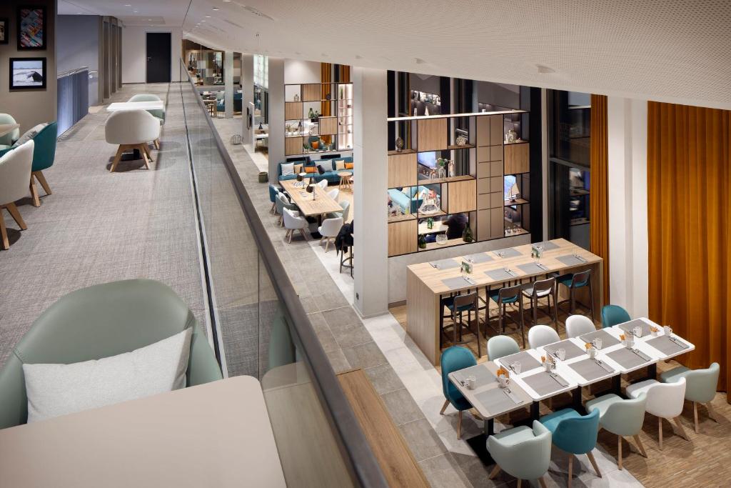 Holiday Inn - Hamburg - HafenCity by IHG - Resim 21