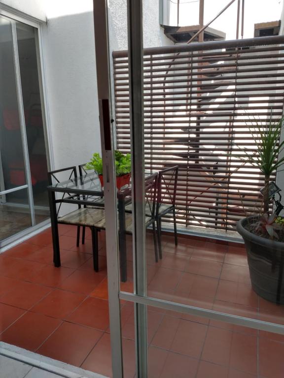 Residence Las Trojes Cdmx - Üç Kişilik Oda - Teraslı
