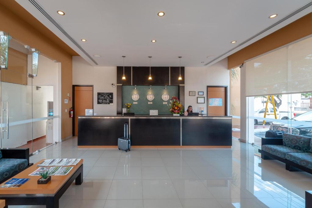 Kuchyň nebo kuchyňský kout v ubytování Tecnohotel Itzáes
