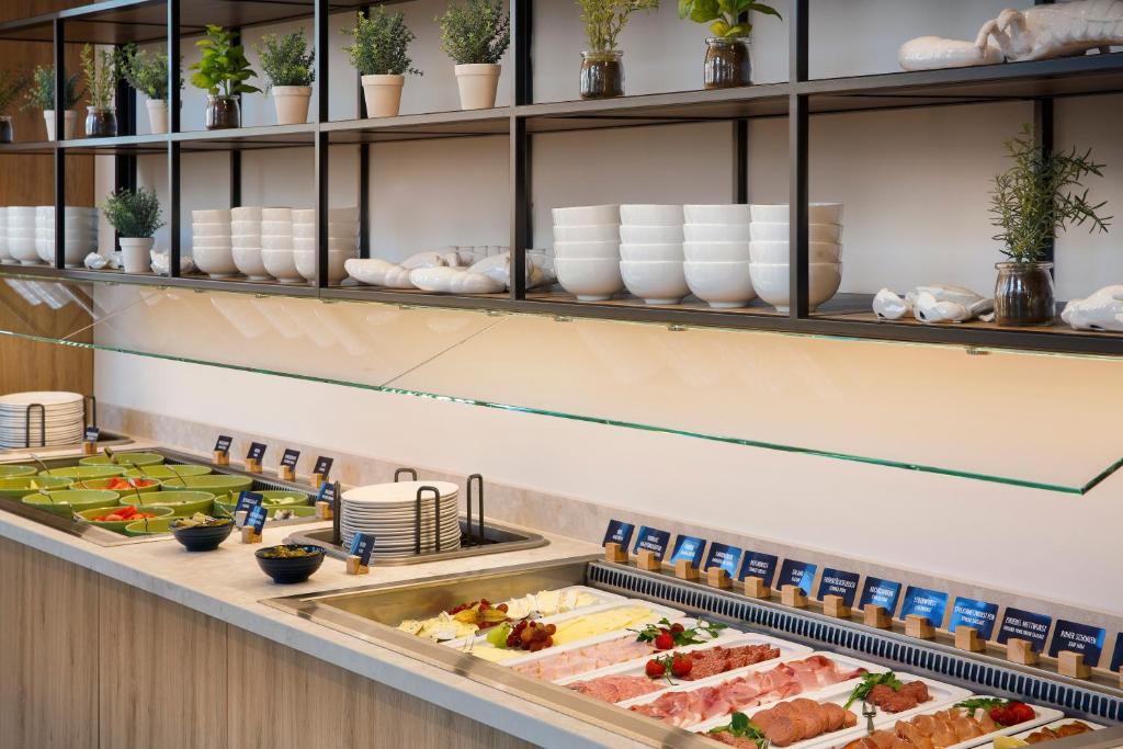Holiday Inn - Hamburg - HafenCity by IHG - Resim 17