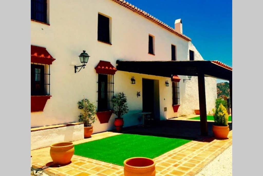 Villa Molino de Bernabé, Almogía, Spain - Booking.com