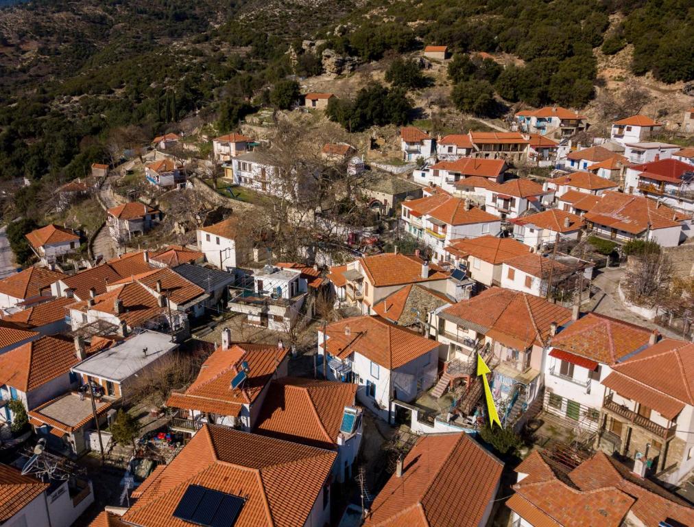 Nespecifikovaný výhled na destinaci Maries nebo výhled na město při pohledu z apartmánu