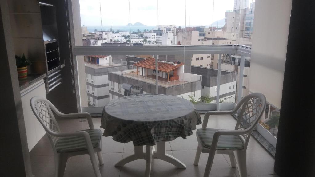  CONFORTO NA PRAIA DA ENSEADA-GUARUJÁ= SP