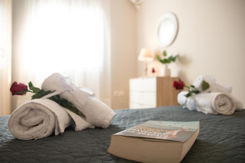 A bed or beds in a room at M&M apartments 1