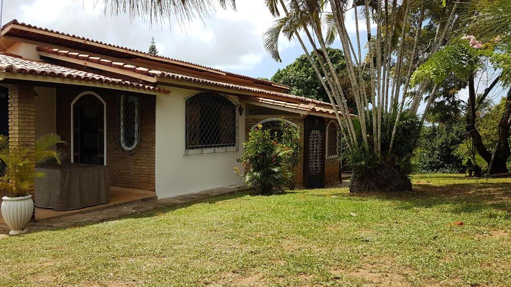  Sítio com piscina