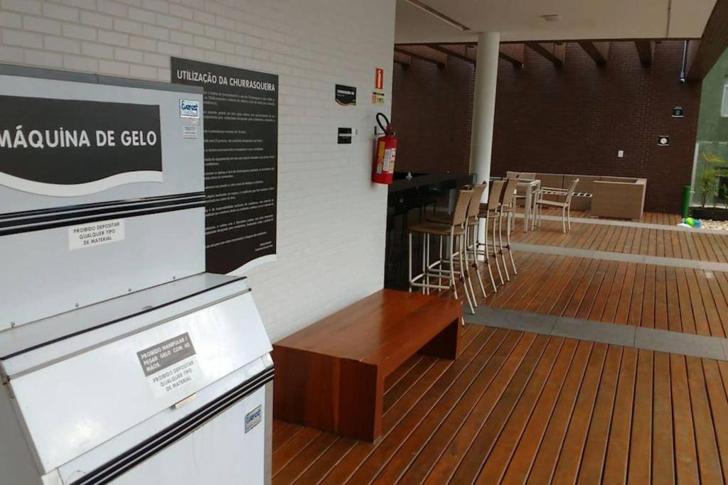  Unlimited - Frente ao Mar. Apt todo mobiliado.