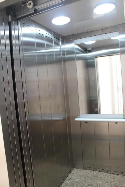  APARTAMENTO 403 COMPLETO no PARAISO DAS PRAIAS LIMPAS DE IMBITUBA