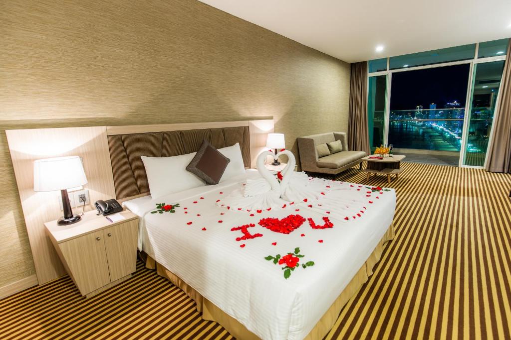 Phòng Deluxe Giường Đôi Nhìn Ra Biển
