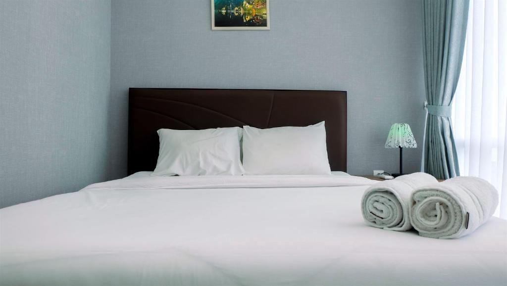 Classy 2BR Apartment at Menteng Park with City View By Travelio - Appartamento Con 2 Camere Da Letto