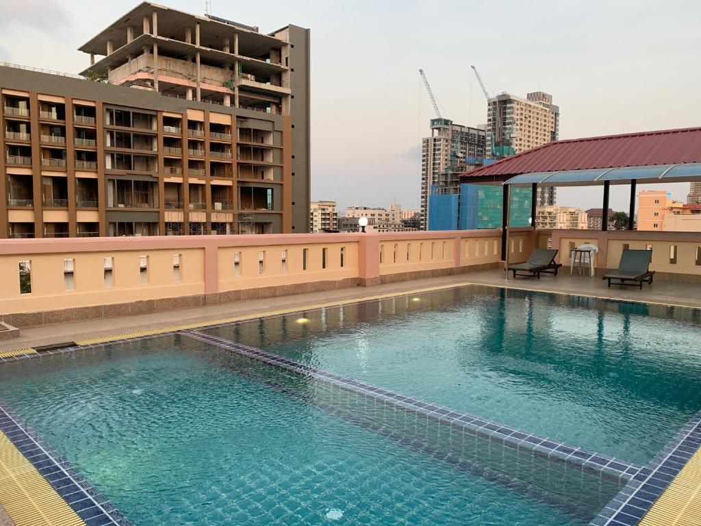 A.A. Pattaya Golden Beach Hotel - Resim 9